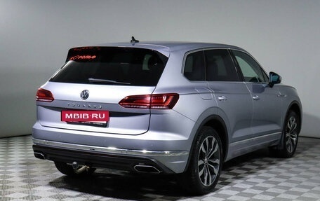 Volkswagen Touareg III, 2019 год, 5 198 000 рублей, 5 фотография