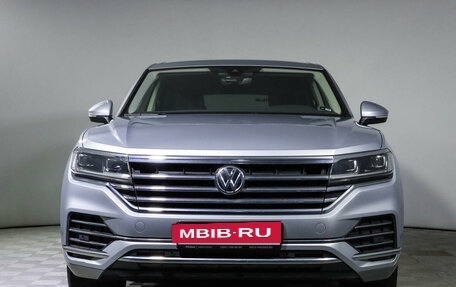 Volkswagen Touareg III, 2019 год, 5 198 000 рублей, 2 фотография