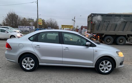 Volkswagen Polo VI (EU Market), 2012 год, 1 025 000 рублей, 6 фотография