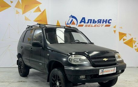 Chevrolet Niva I рестайлинг, 2004 год, 300 000 рублей, 1 фотография