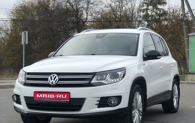 Volkswagen Tiguan I, 2013 год, 1 800 000 рублей, 1 фотография