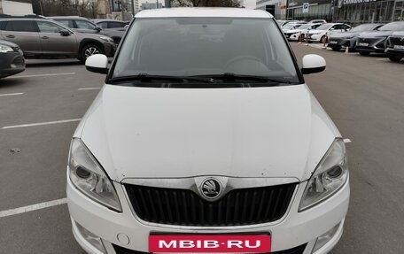 Skoda Fabia II, 2011 год, 599 000 рублей, 2 фотография