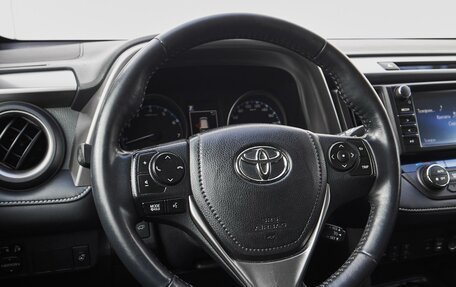 Toyota RAV4, 2018 год, 2 849 000 рублей, 18 фотография