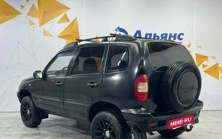 Chevrolet Niva I рестайлинг, 2004 год, 300 000 рублей, 5 фотография