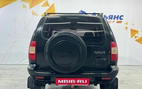 Chevrolet Niva I рестайлинг, 2004 год, 300 000 рублей, 4 фотография