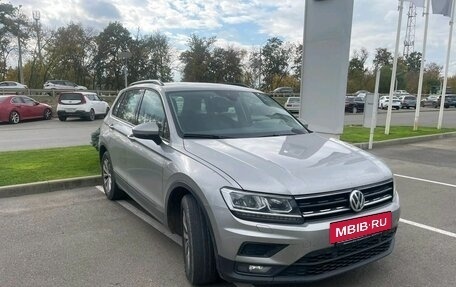 Volkswagen Tiguan II, 2020 год, 2 550 000 рублей, 2 фотография