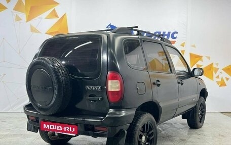 Chevrolet Niva I рестайлинг, 2004 год, 300 000 рублей, 3 фотография