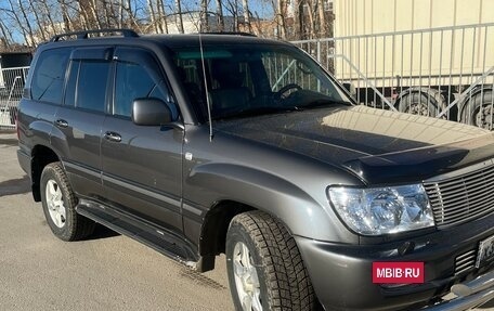 Toyota Land Cruiser 100 рестайлинг 2, 2006 год, 3 950 000 рублей, 11 фотография