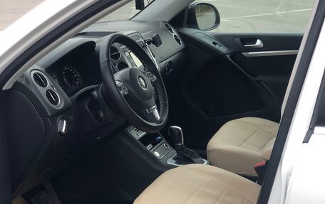 Volkswagen Tiguan I, 2013 год, 1 800 000 рублей, 8 фотография