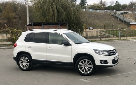 Volkswagen Tiguan I, 2013 год, 1 800 000 рублей, 2 фотография