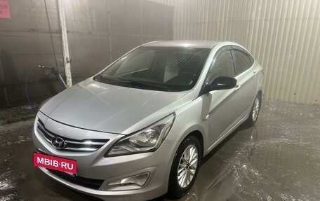 Hyundai Solaris II рестайлинг, 2016 год, 709 000 рублей, 2 фотография