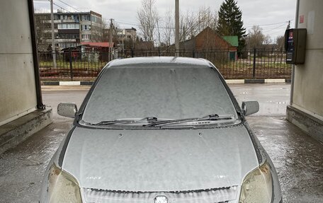 Toyota Ist II, 2002 год, 600 000 рублей, 20 фотография