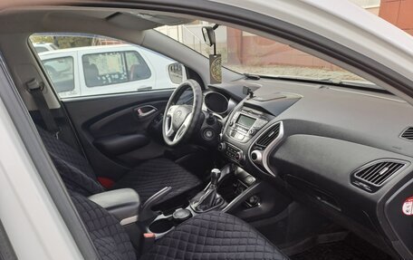 Hyundai ix35 I рестайлинг, 2013 год, 1 149 000 рублей, 13 фотография