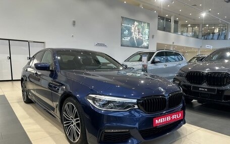 BMW 5 серия, 2019 год, 5 497 000 рублей, 3 фотография