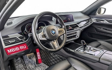 BMW 7 серия, 2019 год, 5 450 000 рублей, 16 фотография