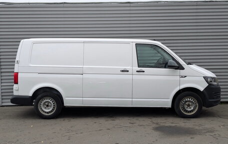 Volkswagen Transporter T6 рестайлинг, 2019 год, 1 565 000 рублей, 4 фотография