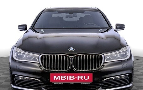 BMW 7 серия, 2018 год, 4 490 000 рублей, 2 фотография