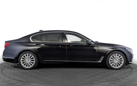 BMW 7 серия, 2018 год, 4 490 000 рублей, 4 фотография