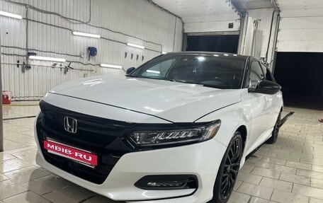 Honda Accord IX рестайлинг, 2018 год, 2 300 000 рублей, 11 фотография