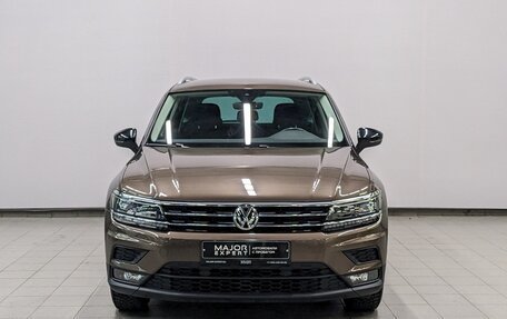 Volkswagen Tiguan II, 2019 год, 2 955 000 рублей, 2 фотография