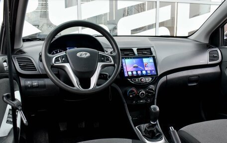 Hyundai Solaris II рестайлинг, 2012 год, 899 000 рублей, 6 фотография