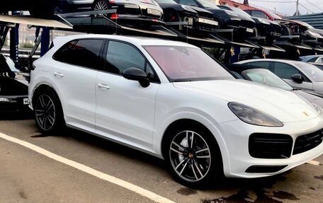 Porsche Cayenne III, 2018 год, 10 000 000 рублей, 2 фотография