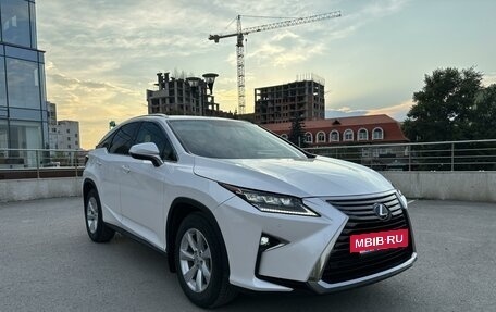 Lexus RX IV рестайлинг, 2017 год, 4 200 000 рублей, 2 фотография