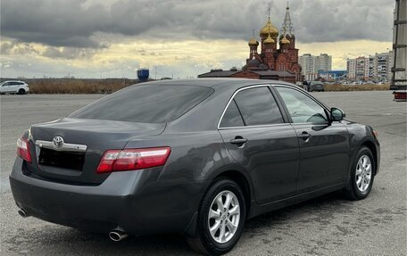 Toyota Camry, 2011 год, 1 750 000 рублей, 13 фотография