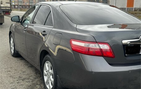 Toyota Camry, 2011 год, 1 750 000 рублей, 9 фотография