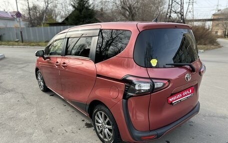 Toyota Sienta II, 2015 год, 1 230 000 рублей, 7 фотография