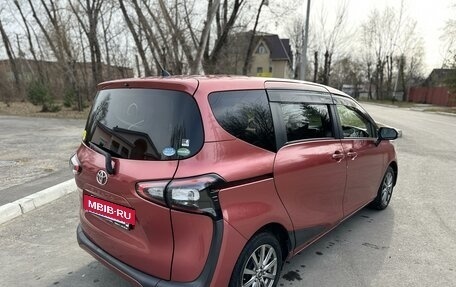 Toyota Sienta II, 2015 год, 1 230 000 рублей, 6 фотография