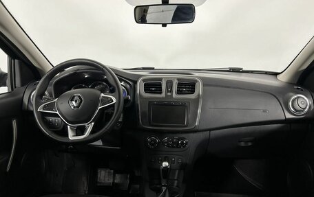 Renault Logan II, 2018 год, 1 340 000 рублей, 7 фотография