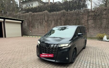 Toyota Alphard III, 2018 год, 5 350 000 рублей, 2 фотография