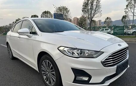 Ford Mondeo V, 2021 год, 2 300 001 рублей, 6 фотография