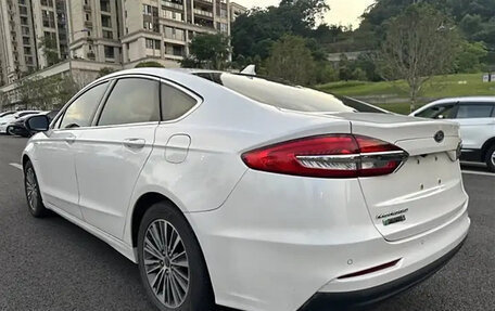 Ford Mondeo V, 2021 год, 2 300 001 рублей, 3 фотография