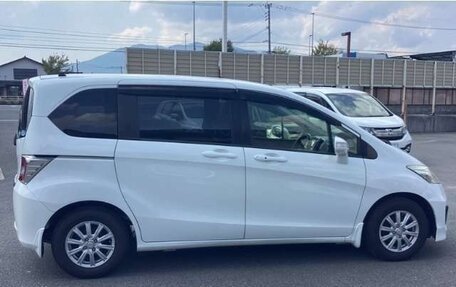 Honda Freed I, 2016 год, 815 000 рублей, 4 фотография