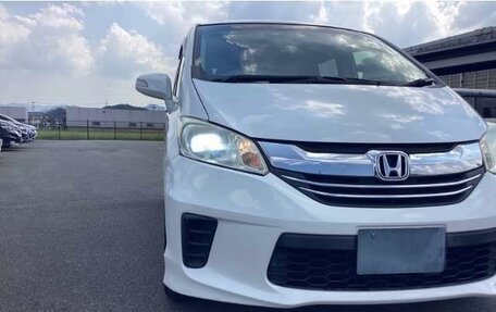 Honda Freed I, 2016 год, 815 000 рублей, 3 фотография