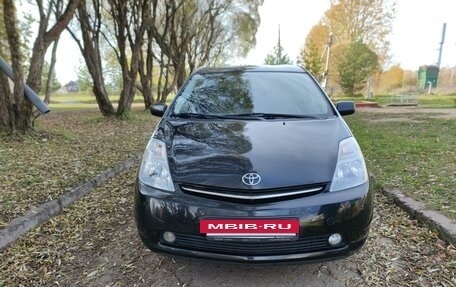 Toyota Prius, 2009 год, 899 000 рублей, 9 фотография