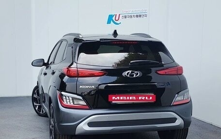 Hyundai Kona I, 2021 год, 1 760 227 рублей, 3 фотография