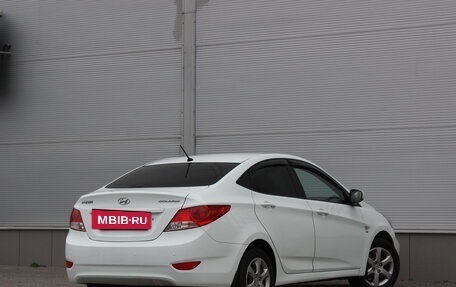 Hyundai Solaris II рестайлинг, 2012 год, 855 000 рублей, 2 фотография