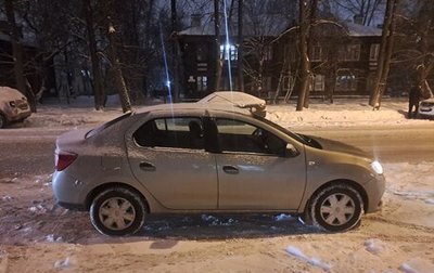 Renault Logan II, 2016 год, 550 000 рублей, 1 фотография