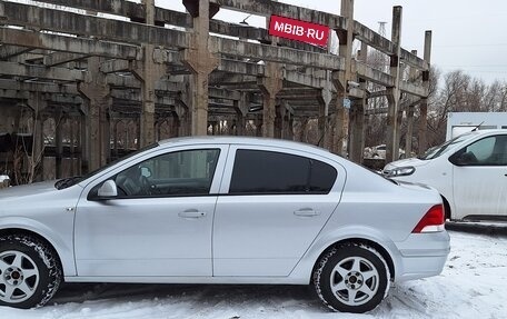 Opel Astra J, 2013 год, 549 000 рублей, 5 фотография