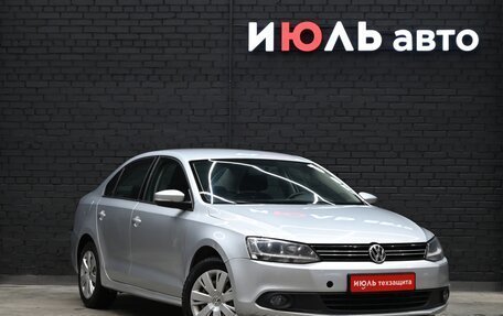 Volkswagen Jetta VI, 2012 год, 1 190 000 рублей, 3 фотография