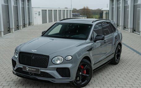 Bentley Bentayga I, 2024 год, 44 900 000 рублей, 4 фотография