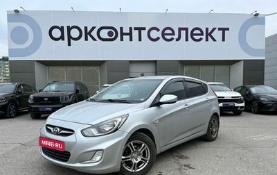 Hyundai Solaris II рестайлинг, 2012 год, 830 000 рублей, 1 фотография