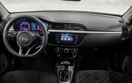 KIA Rio IV, 2017 год, 849 000 рублей, 18 фотография