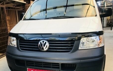 Volkswagen Transporter T5 рестайлинг, 2006 год, 1 700 000 рублей, 16 фотография