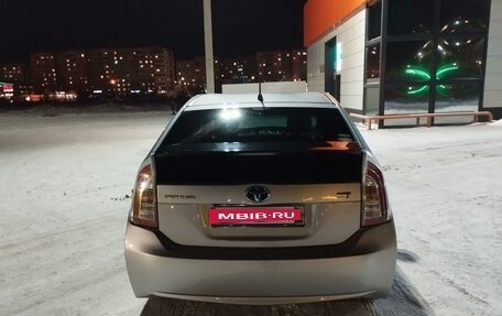 Toyota Prius, 2014 год, 1 400 000 рублей, 4 фотография