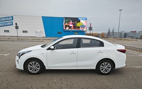 KIA Rio IV, 2021 год, 1 600 000 рублей, 6 фотография