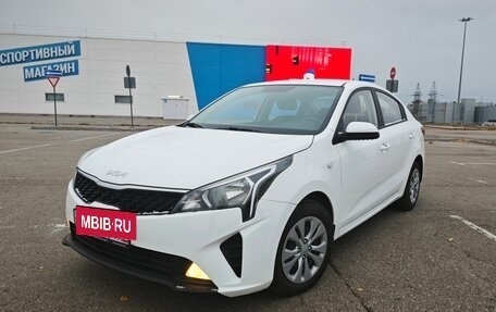 KIA Rio IV, 2021 год, 1 600 000 рублей, 7 фотография